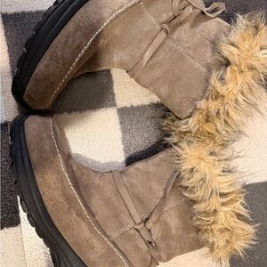 Sorel Cozy Tan Fur-Lined Women's Boots